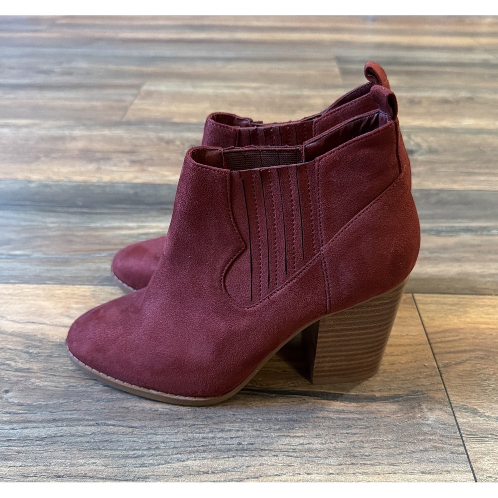 Forever 21 Burgundy Faux Suede Block Heel Ankle Booties Women's Size 7